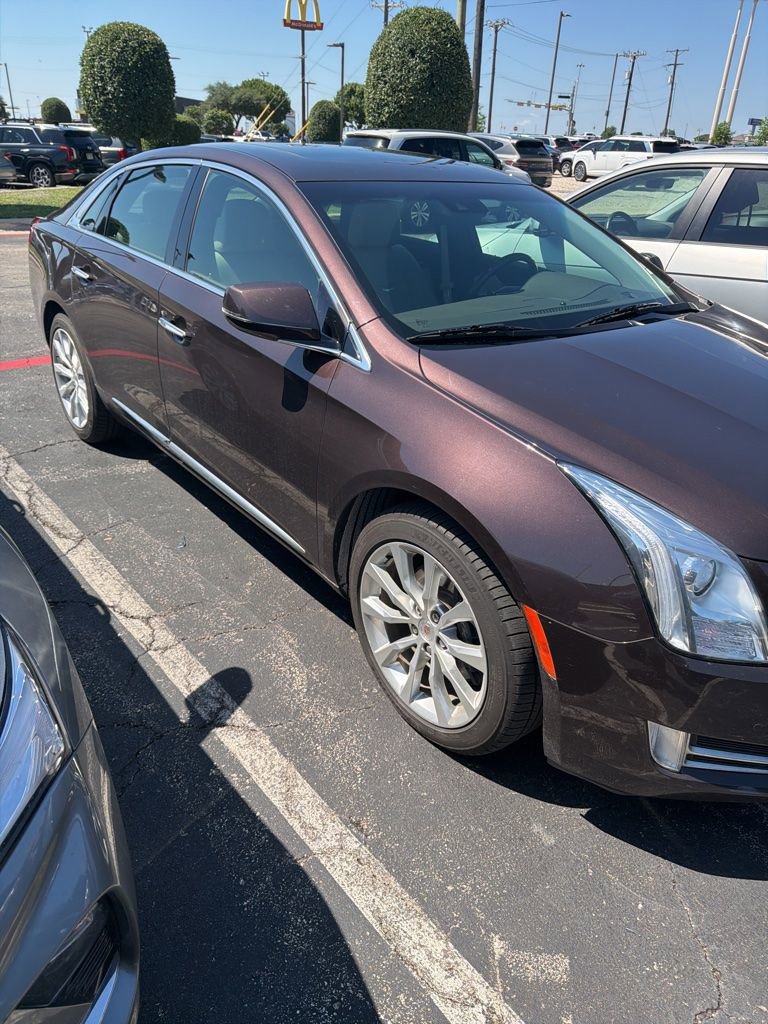 Used 2015 Cadillac XTS Luxury w/ Driver Awareness Package AWD/4WD image 4
