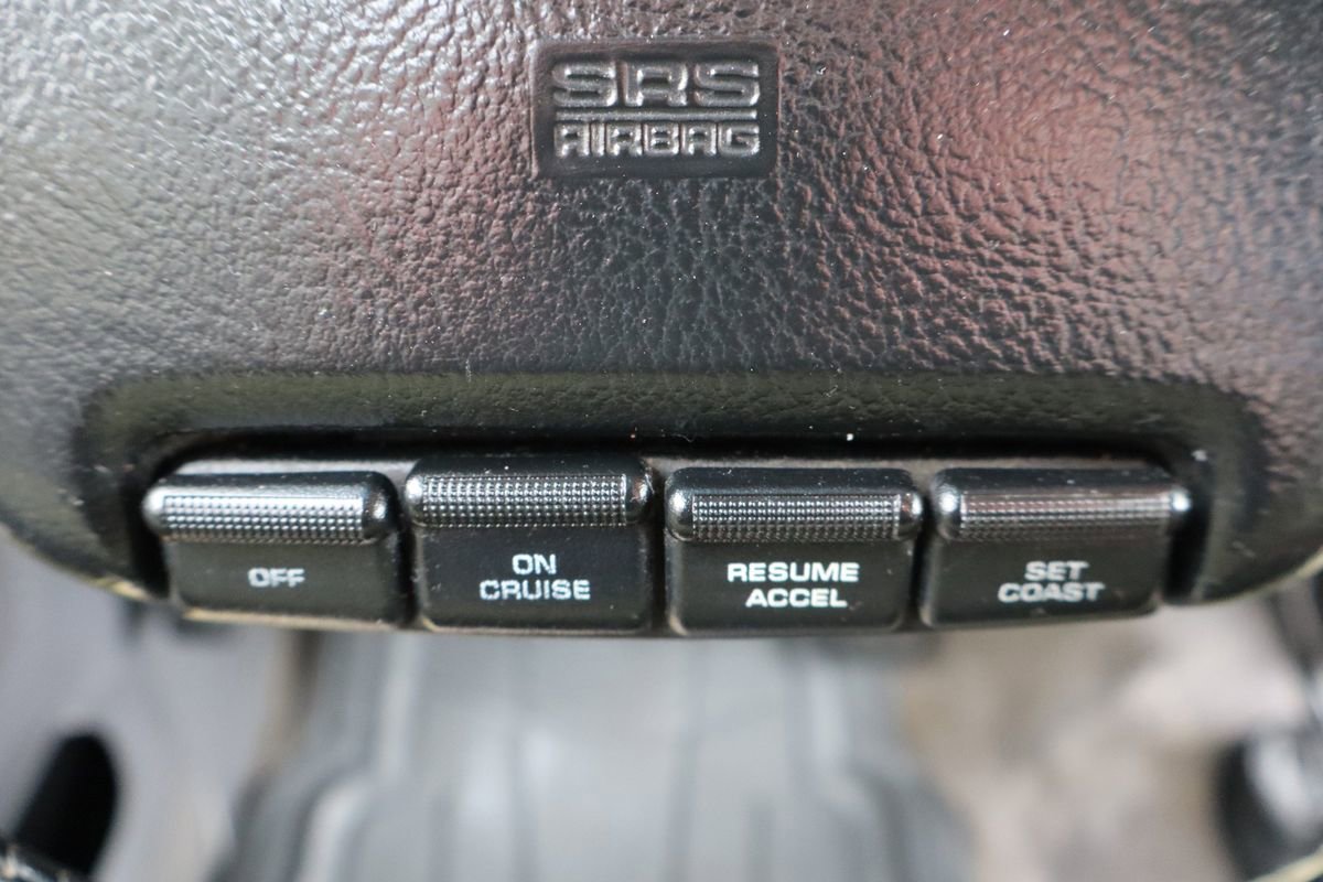 Used 1997 Dodge Ram 3500 Truck ST image 28