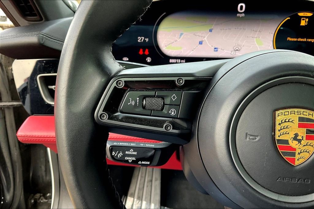 Used 2020 Porsche Taycan 4S image 11