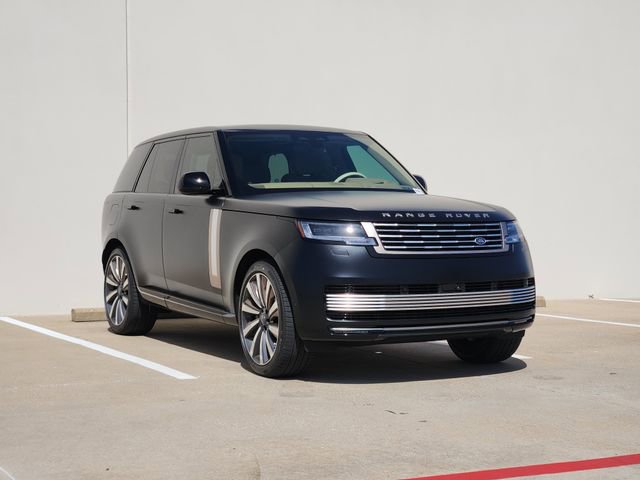 New 2026 Land Rover Range Rover SV image 2