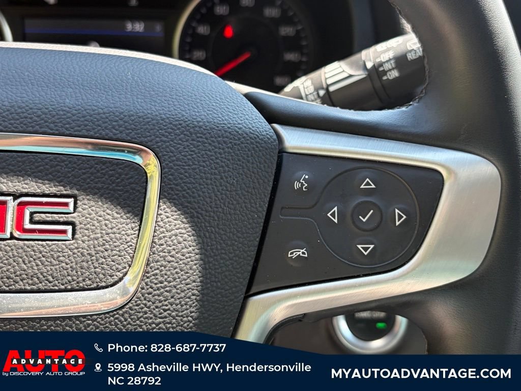 Used 2024 GMC Terrain SLT AWD/4WD image 22