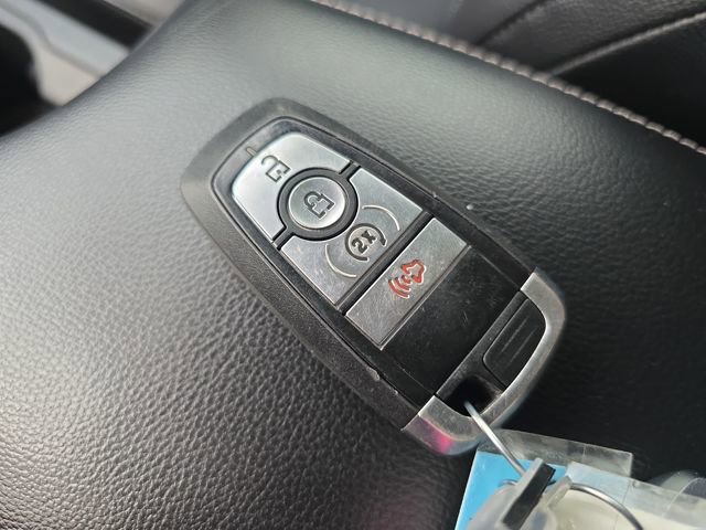 Used 2019 Ford Ranger Lariat w/ Equipment Group 501A Mid image 28