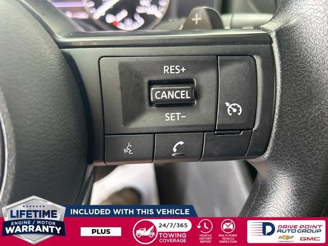 Used 2024 Nissan Rogue S AWD/4WD image 18