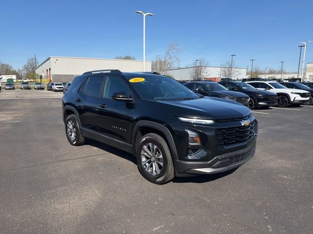 Used 2025 Chevrolet Equinox LT w/ Convenience Package II image 1