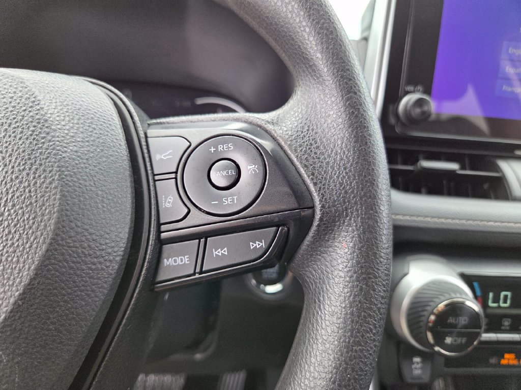 Certified 2024 Toyota RAV4 XLE FWD image 24