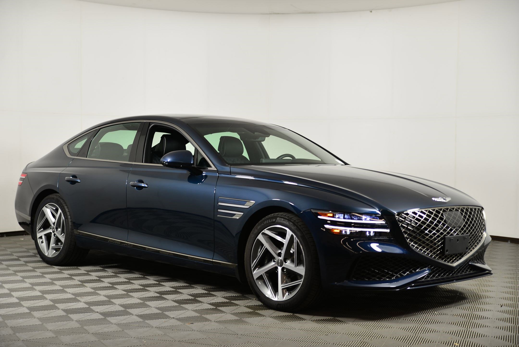 Used 2023 Genesis G80 3.5T Sport image 6