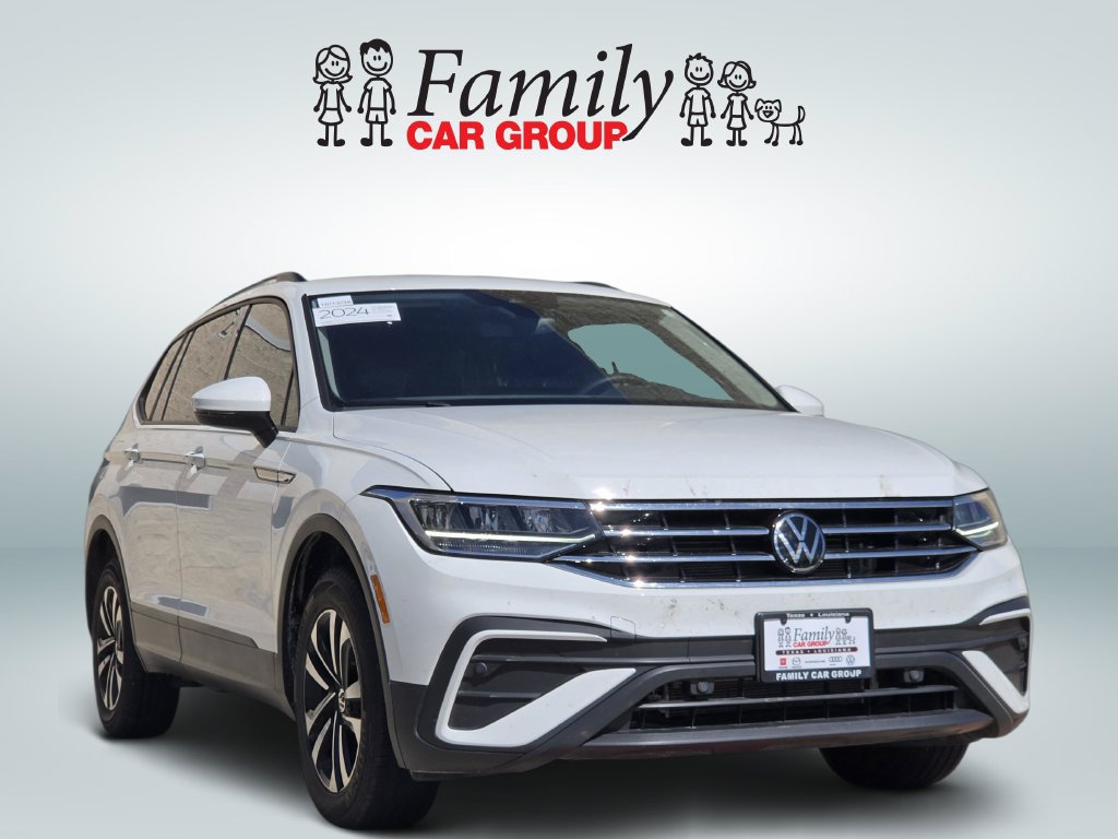 Used 2024 Volkswagen Tiguan S FWD image 2