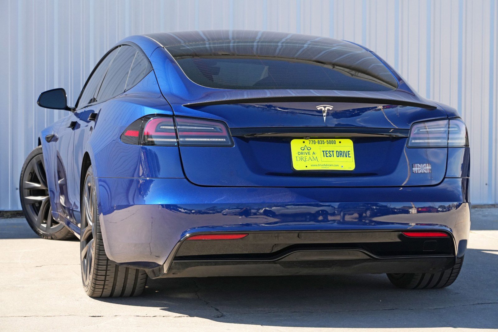 Used 2022 Tesla Model S Plaid image 6