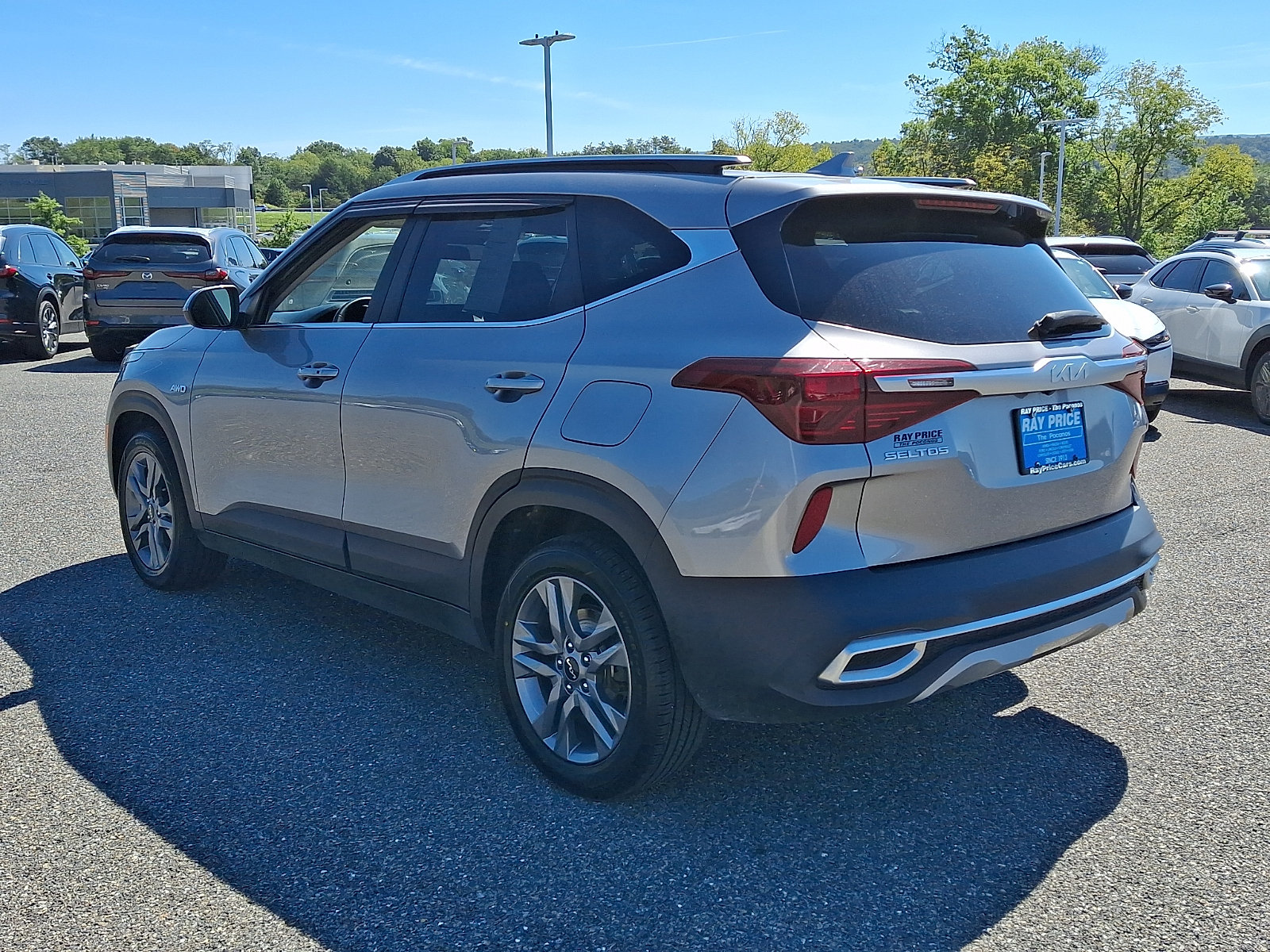 Used 2022 Kia Seltos S AWD/4WD image 5