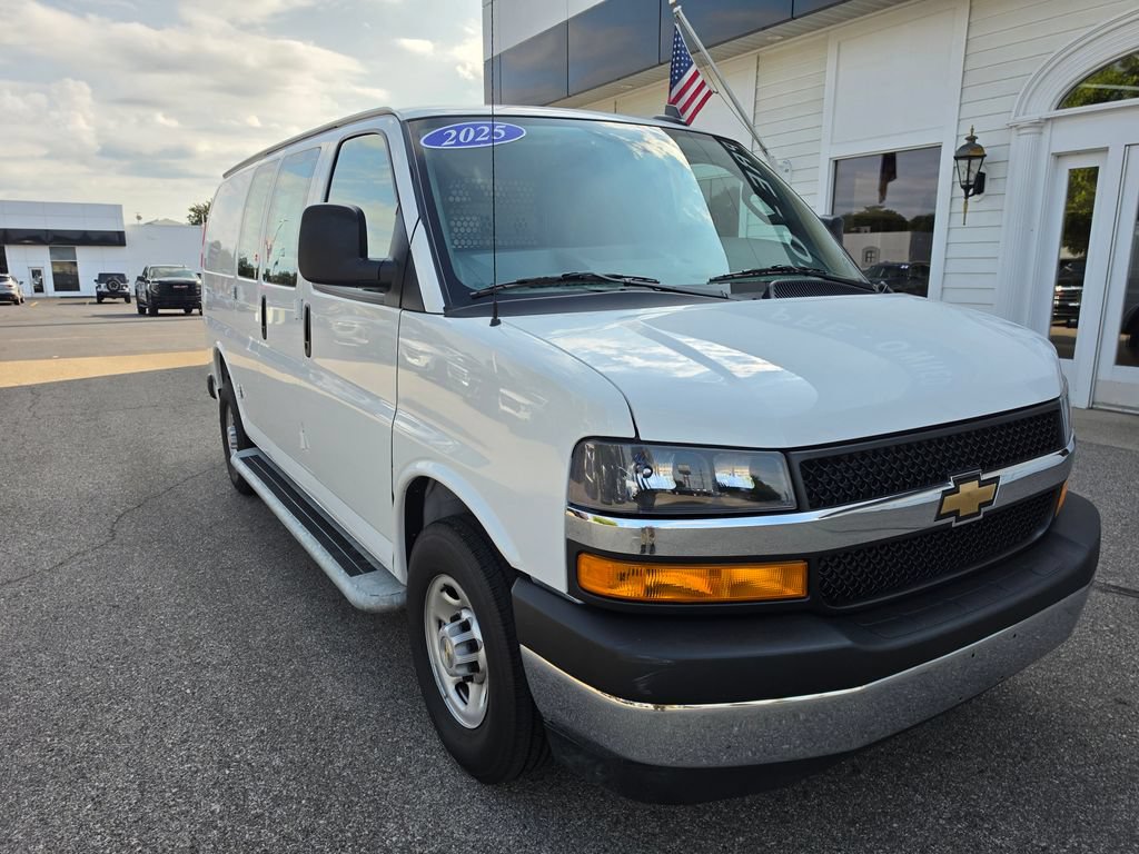 Certified 2025 Chevrolet Express 2500 w/ Driver Convenience Package RWD image 3