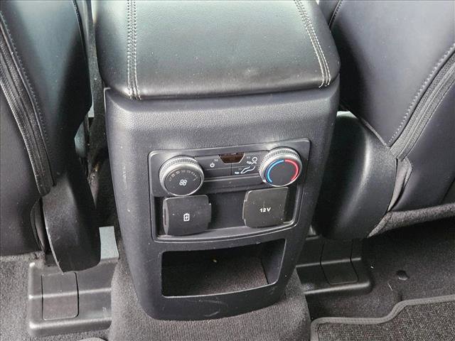 Used 2021 Ford Explorer XLT w/ Equipment Group 202A RWD image 18