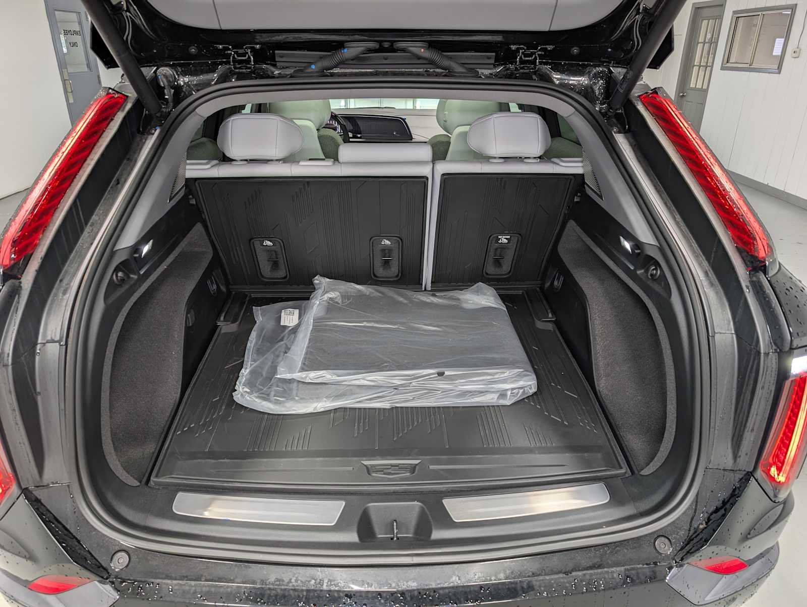 New 2026 Cadillac Optiq Sport 1 AWD/4WD image 7