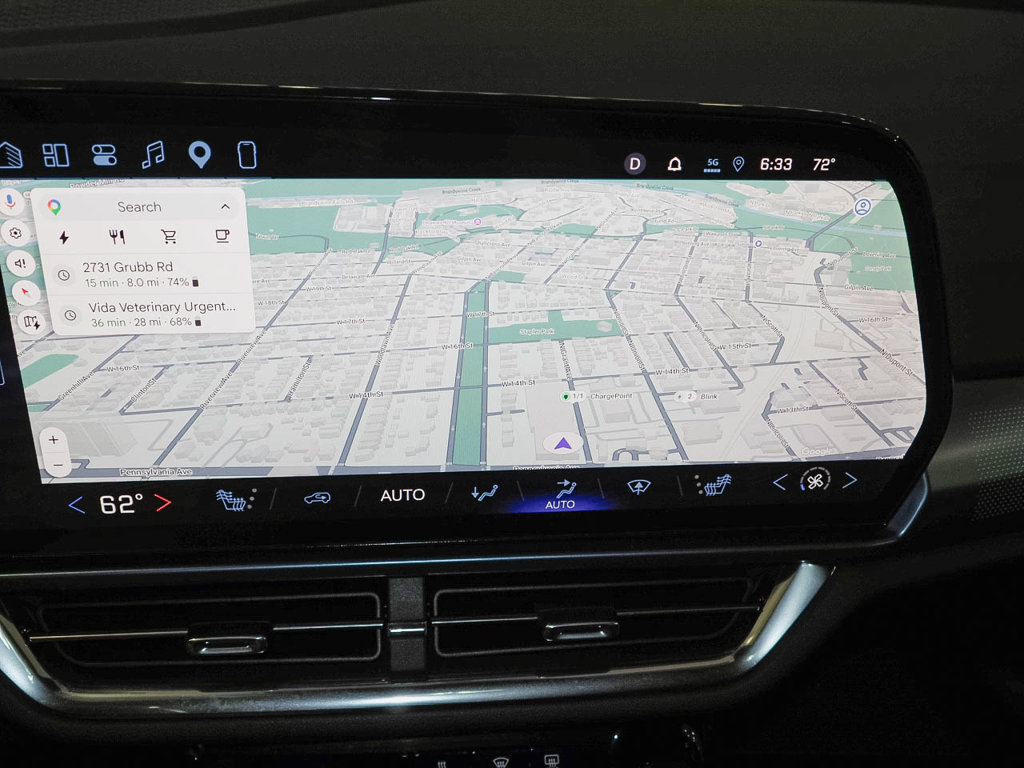 New 2026 Chevrolet Equinox EV LT AWD/4WD image 9