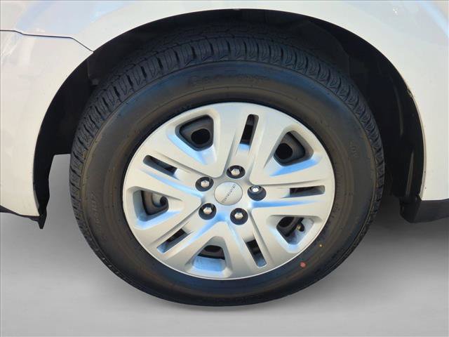 Used 2019 Dodge Journey SE FWD image 20