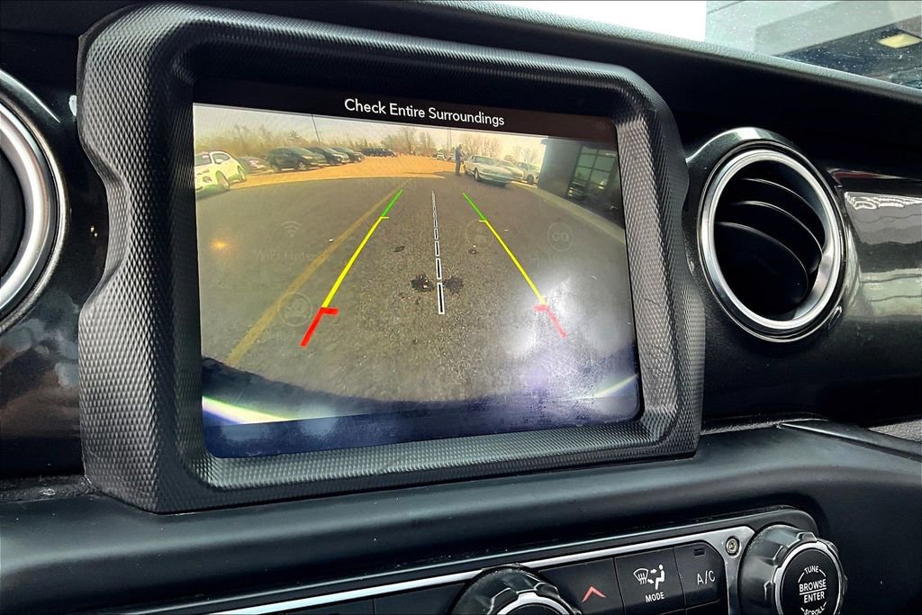 Used 2019 Jeep Wrangler Unlimited Sahara w/ Dual Top Group image 14