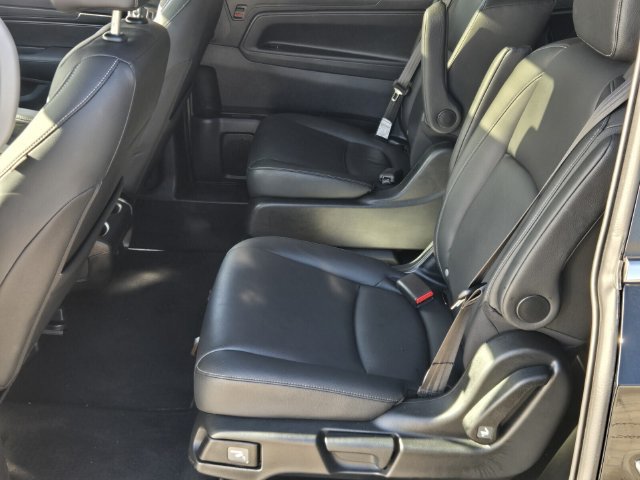 Used 2024 Honda Odyssey EX-L image 12
