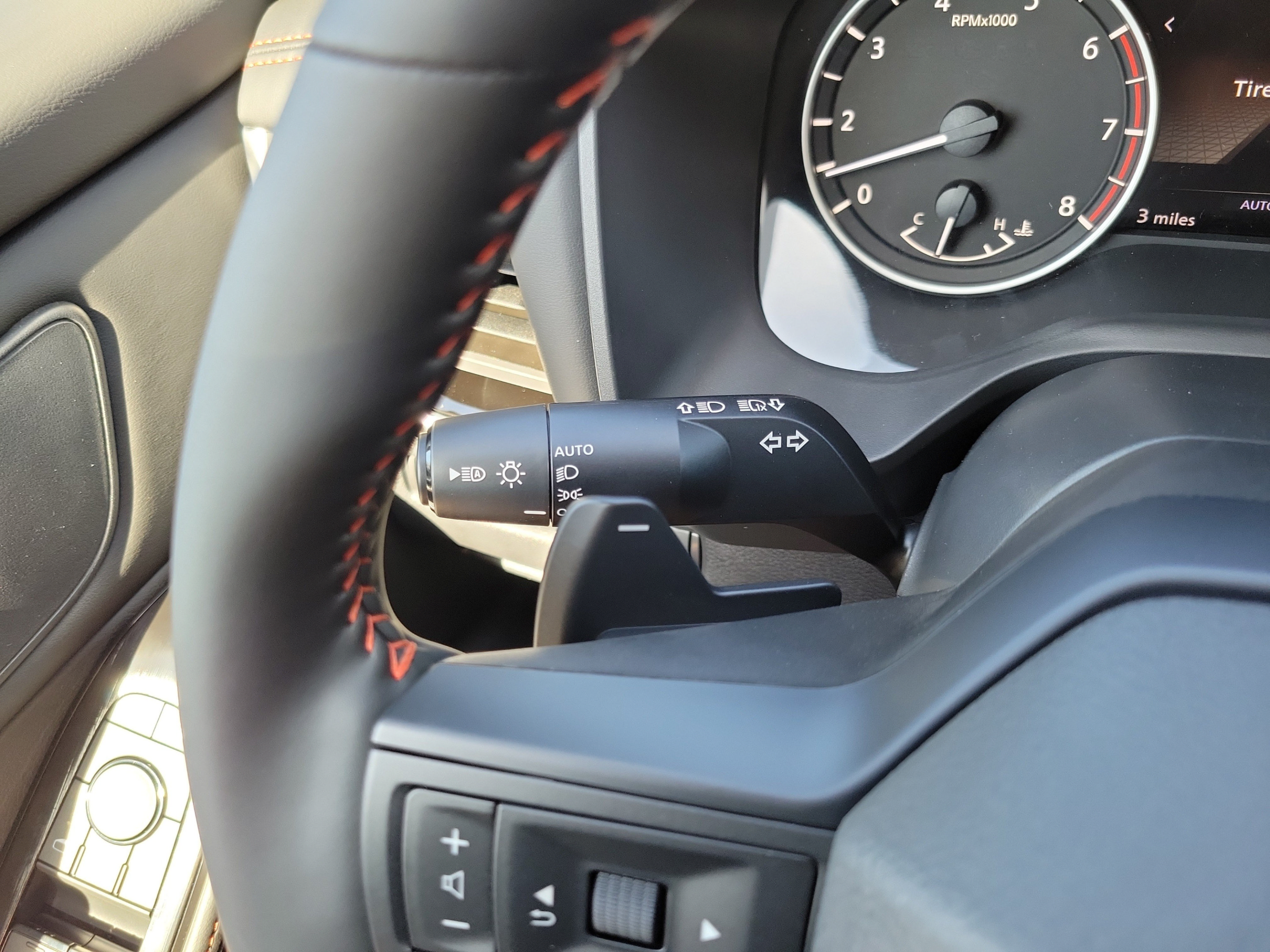 New 2026 Nissan Rogue SV AWD/4WD image 25