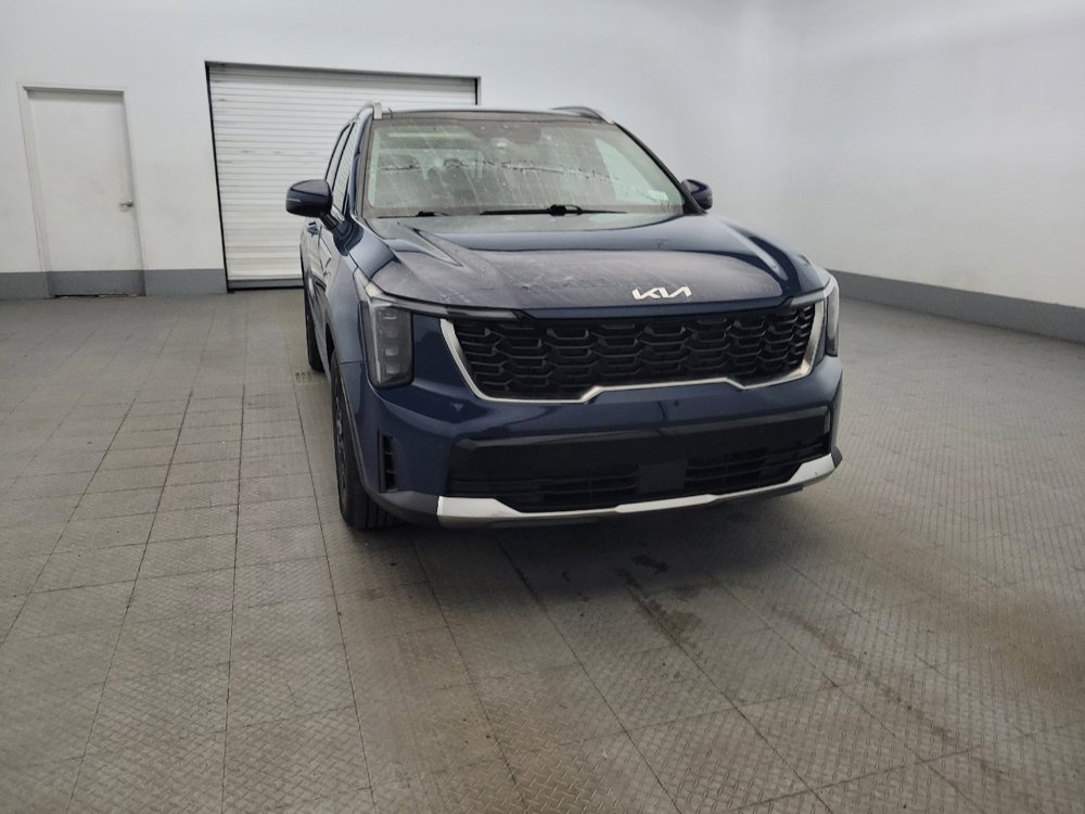 Used 2024 Kia Sorento S w/ Panoramic Sunroof Package FWD image 14