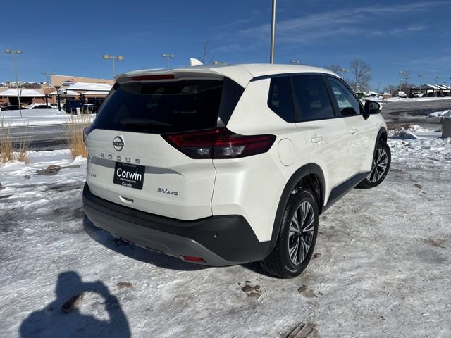 Used 2023 Nissan Rogue SV image 9