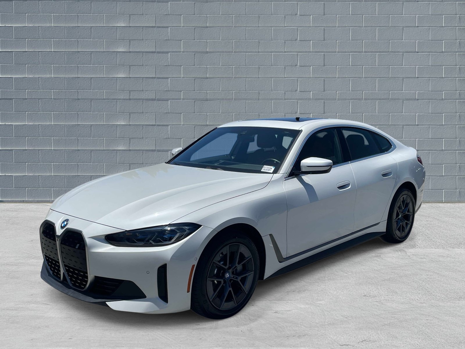 Certified 2023 BMW i4 eDrive40 w/ Premium Package RWD image 3