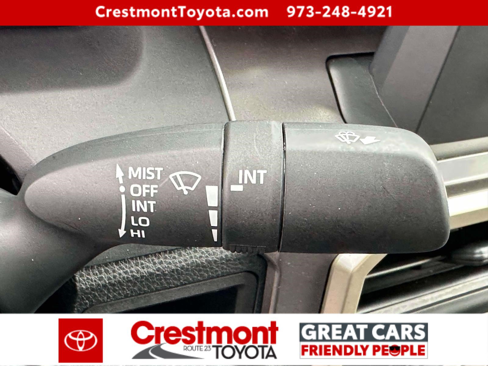 Certified 2025 Toyota Tacoma SR5 AWD/4WD image 19