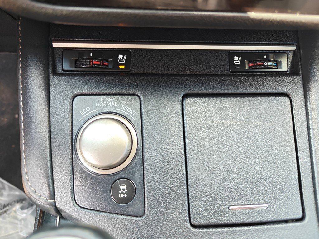 Used 2018 Lexus ES 350 image 22