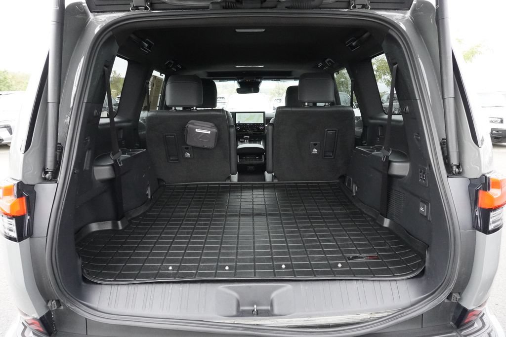 Used 2024 Lexus GX 550 w/ Accessory Package (Z1) AWD/4WD image 31