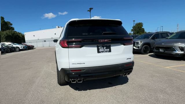 New 2026 GMC Acadia AT4 image 7