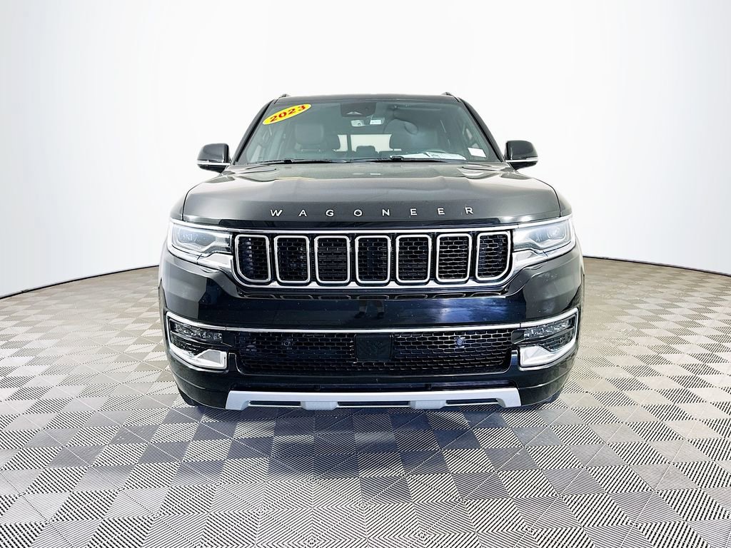 Certified 2023 Jeep Wagoneer Series II AWD/4WD image 4