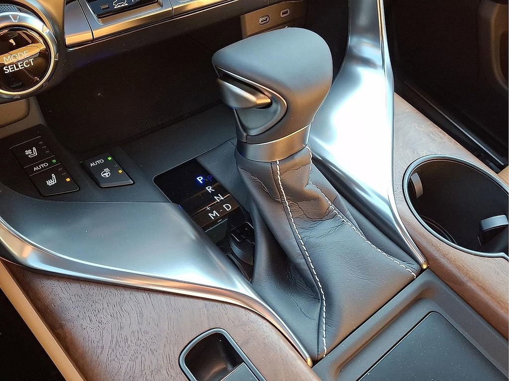 New 2026 Lexus LX 600 4WD w/ Luxury Package image 7