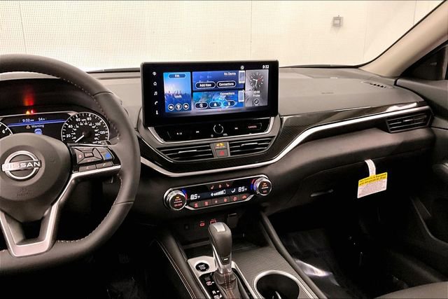 New 2026 Nissan Altima 2.5 SR FWD image 8
