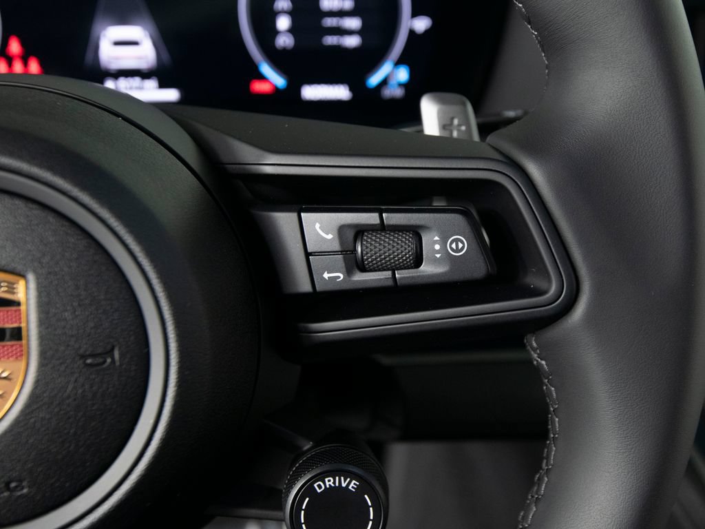 New 2026 Porsche Panamera 4 AWD/4WD image 26