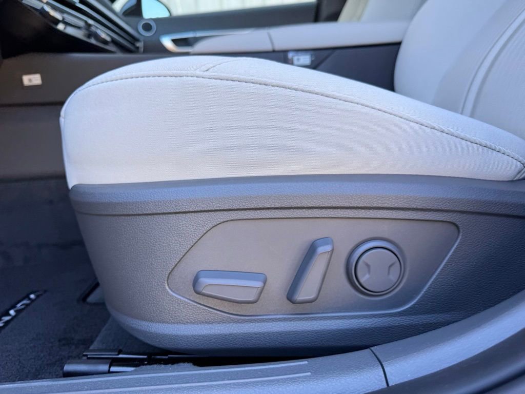 New 2026 Hyundai Sonata SEL FWD image 7