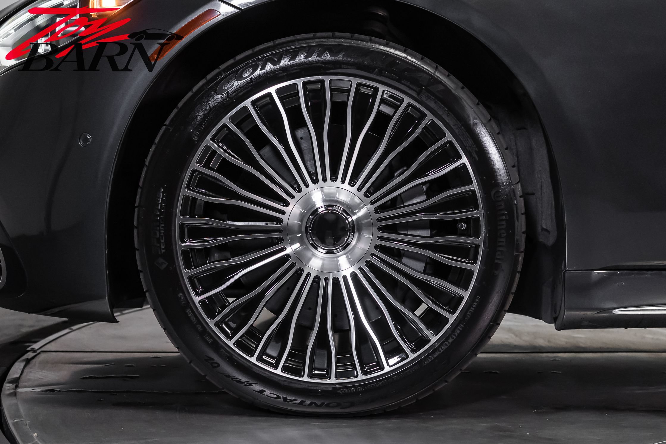 Used 2023 Mercedes-Benz S 500 4MATIC w/ AMG Line image 19