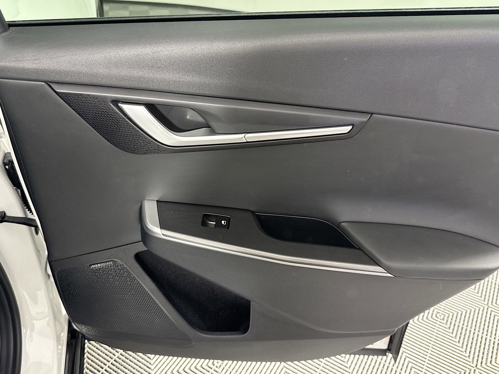 Used 2023 Kia EV6 Wind w/ Wind Technology Package image 27