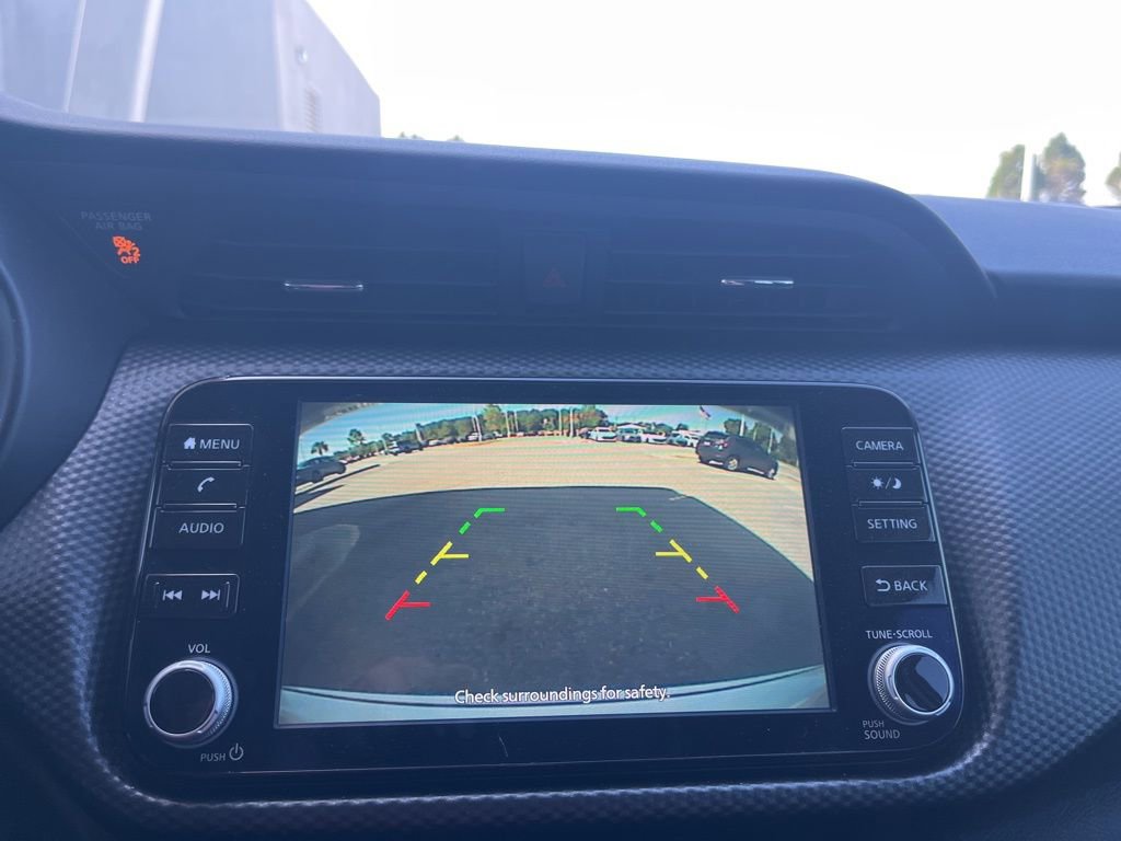 Used 2022 Nissan Kicks SV FWD image 14