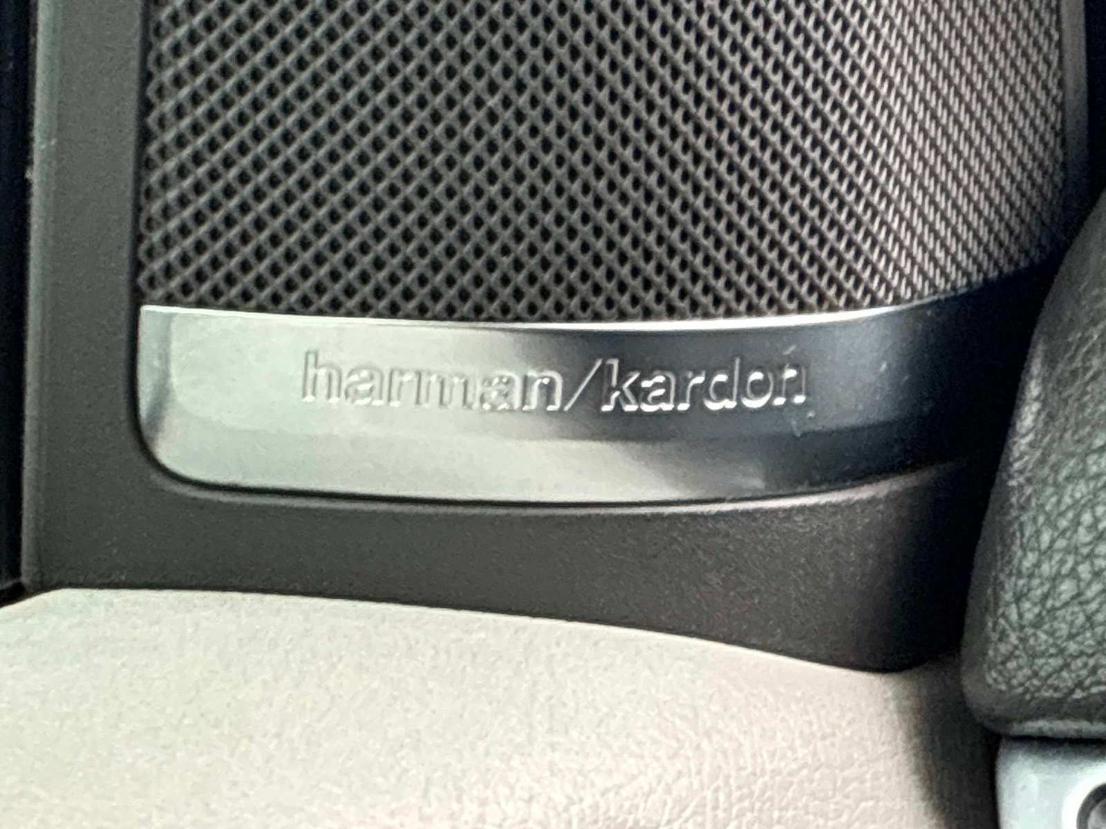 Used 2015 Mercedes-Benz GL 450 4MATIC image 50