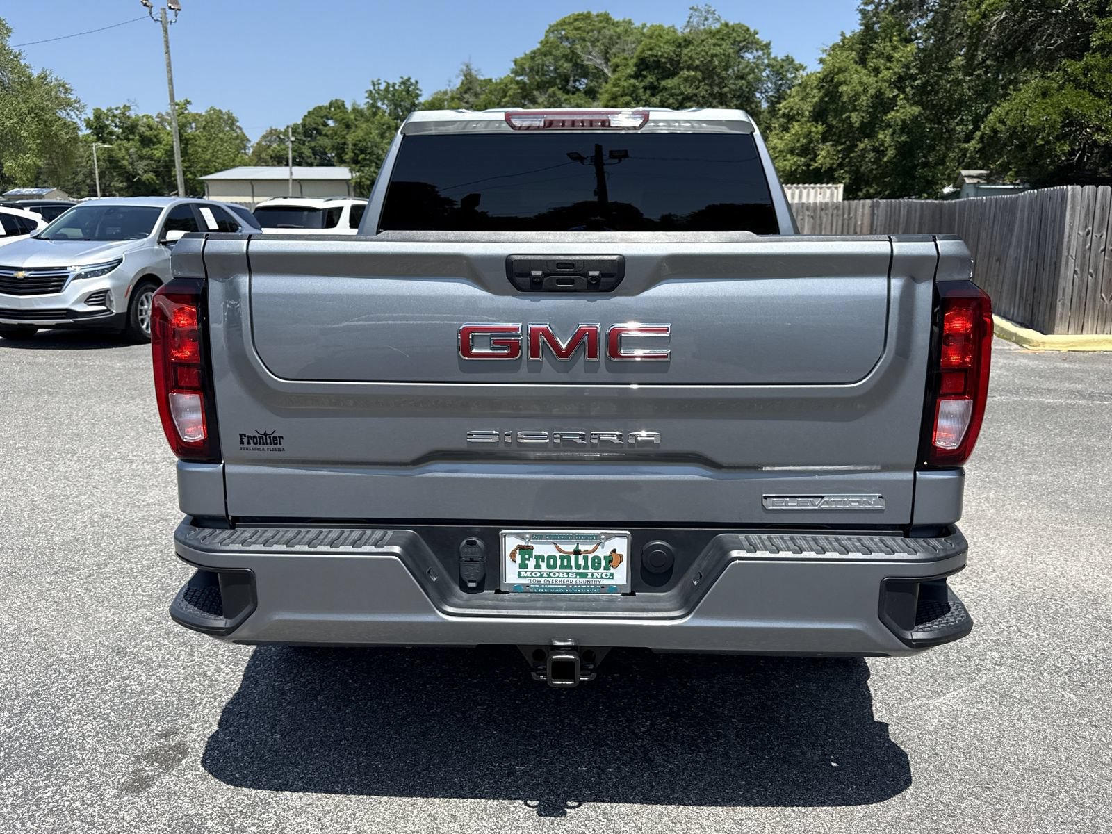 Used 2024 GMC Sierra 1500 Elevation AWD/4WD image 4