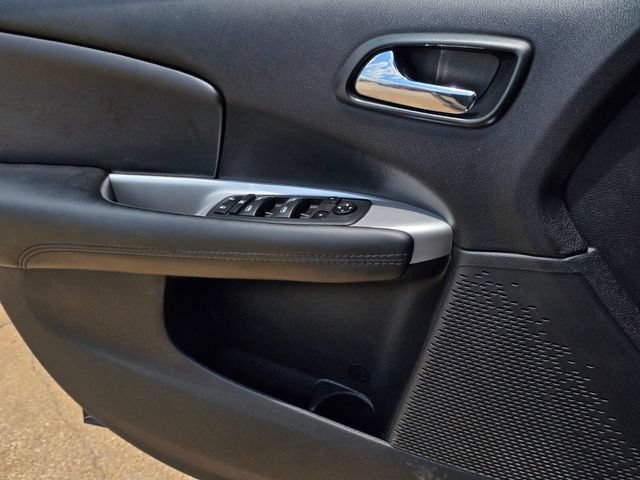 Used 2019 Dodge Journey SE w/ Connectivity Group FWD image 27