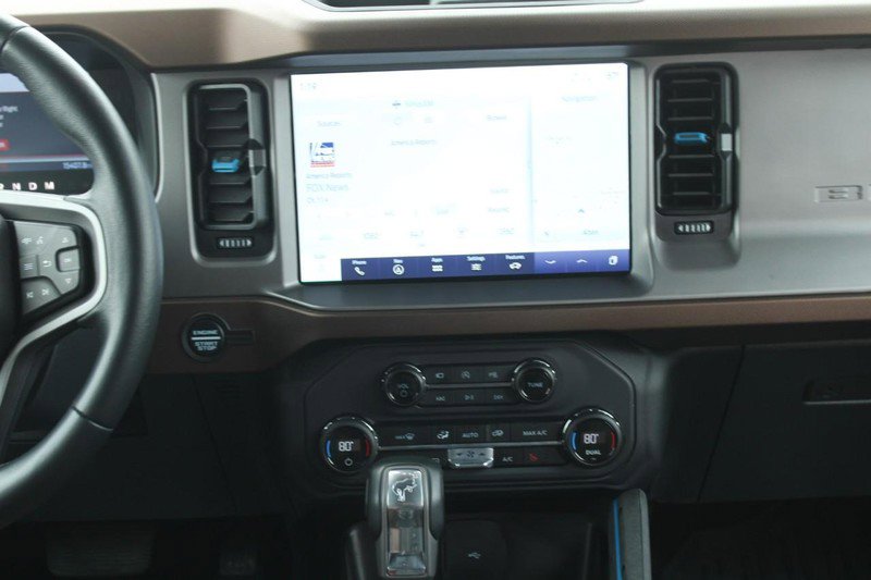 Used 2023 Ford Bronco Outer Banks image 16