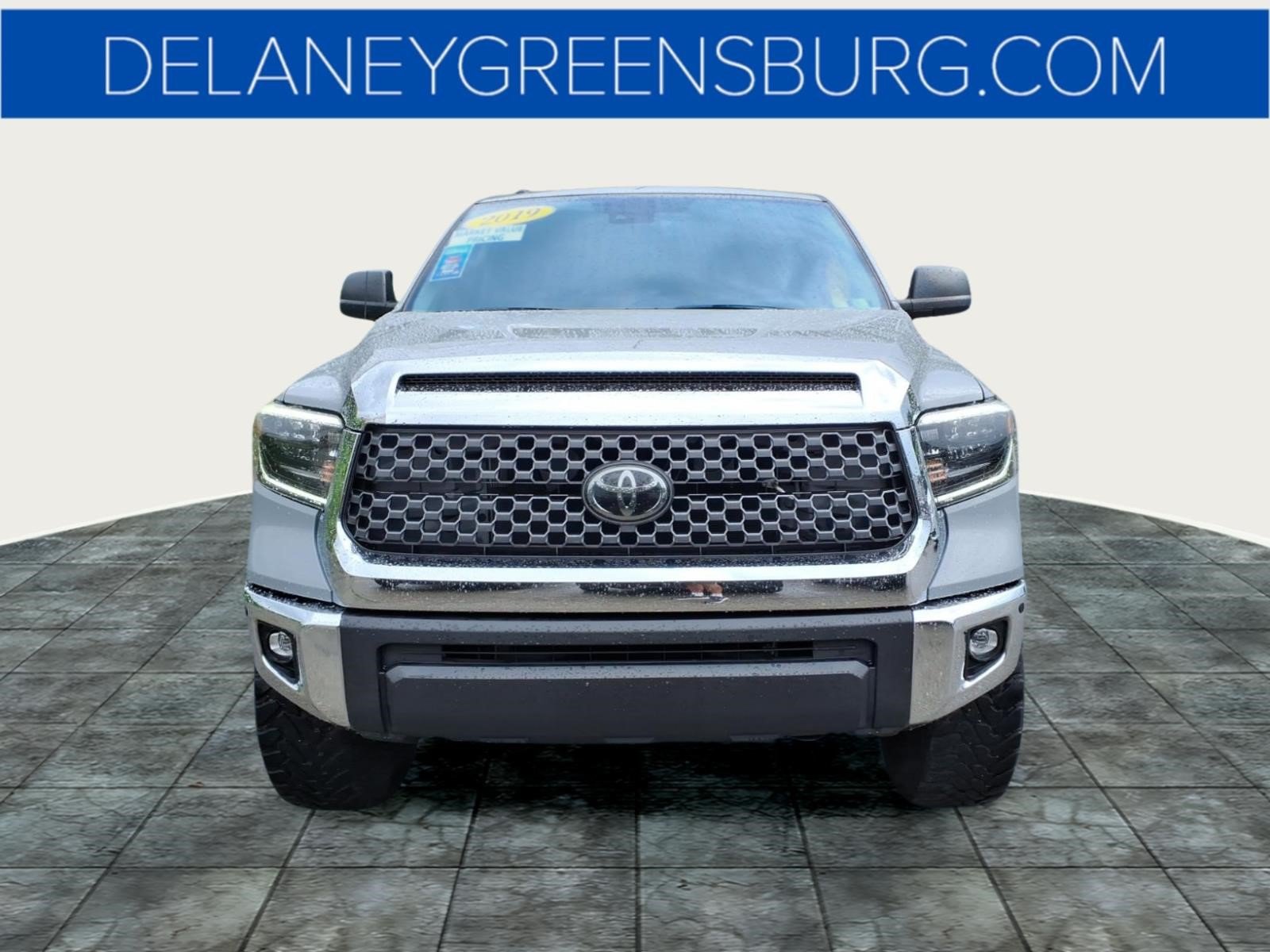 Used 2019 Toyota Tundra SR5 w/ TRD Off Road Package AWD/4WD image 8