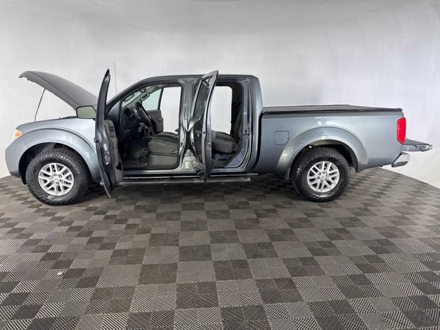 Used 2016 Nissan Frontier SV w/ SV Value Truck Package RWD image 9