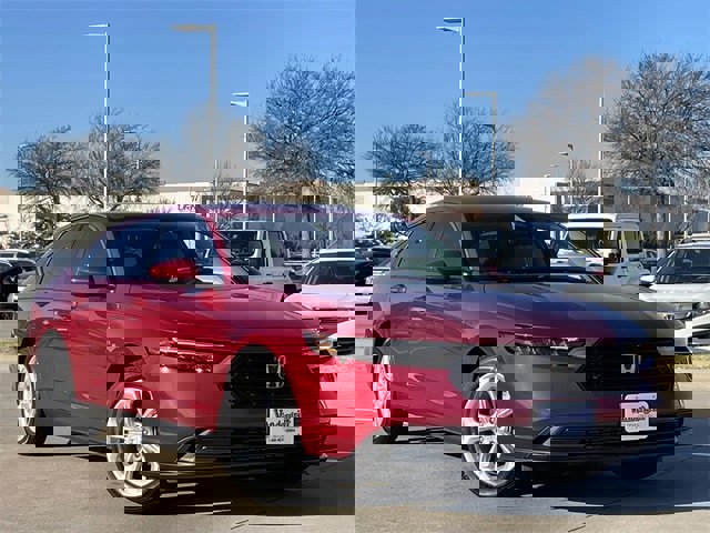 Certified 2025 Honda Accord LX image 2