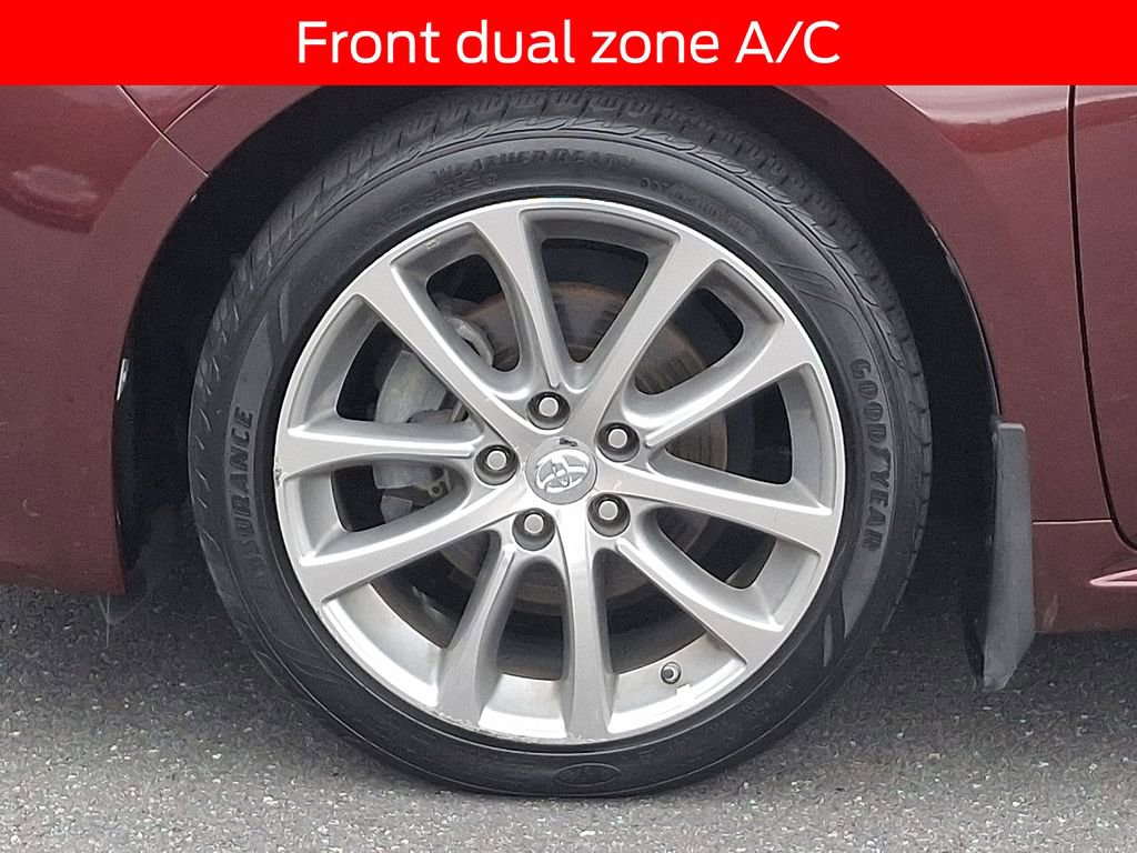Used 2015 Toyota Avalon XLE image 8
