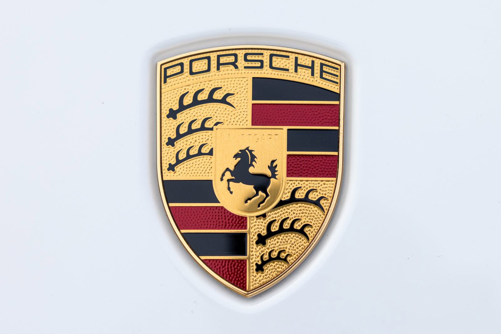 Used 2023 Porsche Taycan w/ Premium Package image 18