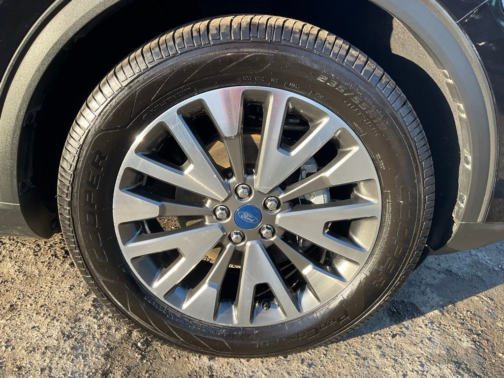 Used 2021 Ford Escape Titanium image 78