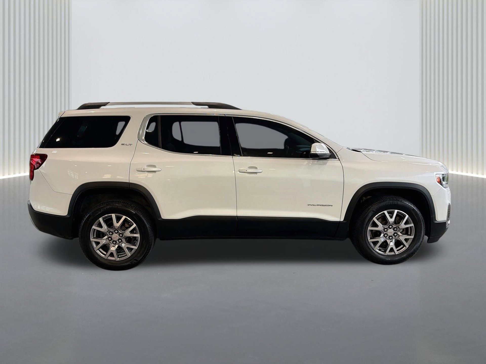 Used 2020 GMC Acadia SLT FWD image 6