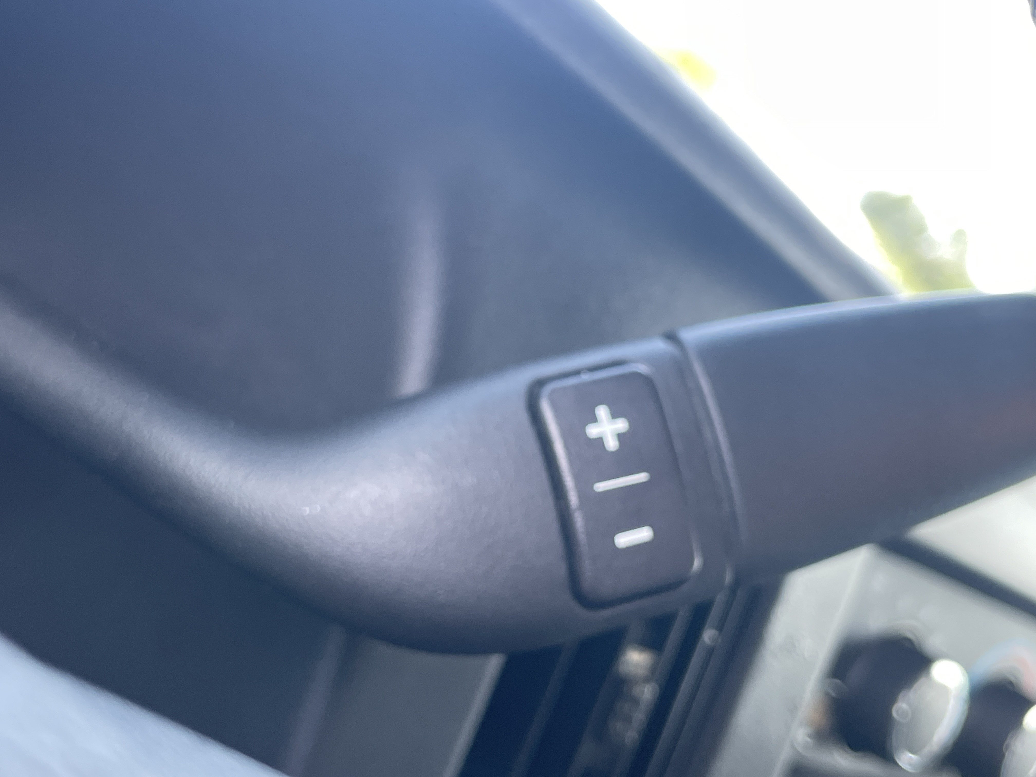 Used 2025 Chevrolet Express 2500 w/ Driver Convenience Package RWD image 23