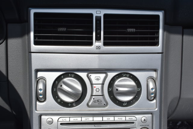 Used 2005 Chrysler Crossfire Limited RWD image 22