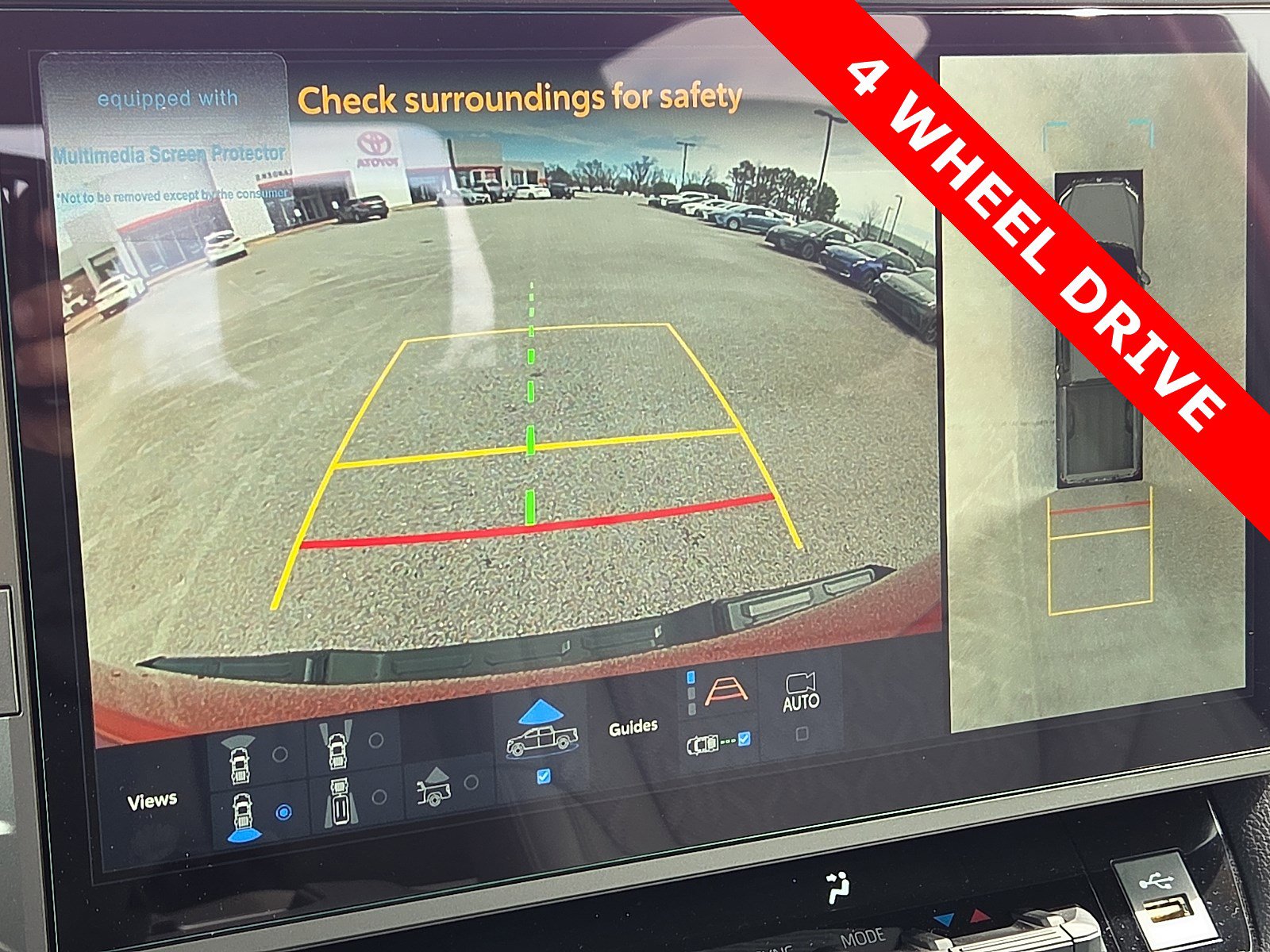 Used 2025 Toyota Tundra Limited AWD/4WD image 18